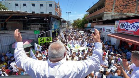 Bernabé Gutiérrez retó a Maduro a medirse con AD en las calles Bernabé Gutiérrez retó a Maduro a medirse con AD en las calles
