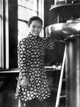 2-chien-shiung-wu-emilio-segre-visual-archivesamerican-institute-of-physics Chien-Shiung Wu