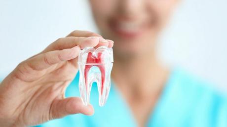 Causas de la sensibilidad dental y qué hacer