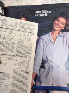 HOJAS TROPICALES HOJAS TROPICALES