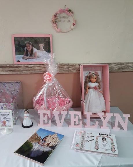 COMUNIÓN DE IRENE Y EVELYN PRIMERA PARTE