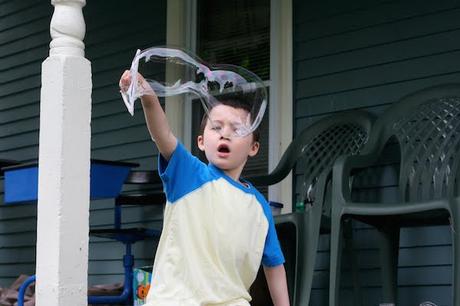 Cómo hacer pompas de jabón caseras 3 Juegos de agua
