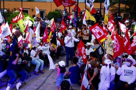 «Estoy listo para gobernar, hoy los y las potosinas están con nosotros»: Enrique Galindo