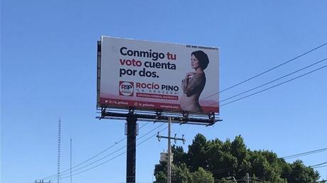 Candidata mexicana revoluciona las redes con su campaña “Chichis para todas”