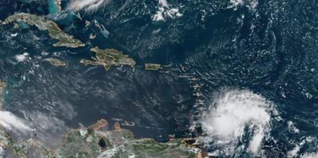 Se formarían al menos 19  ciclones, entre los cuales entre 6 a 10 huracanes.