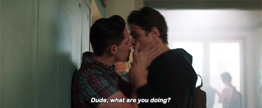 Reseña: Entre tulipanes y fogones - Roseline Moyle