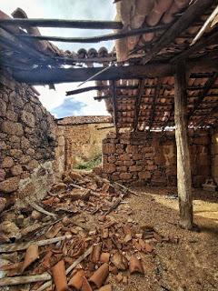 Misterio en Pueblo Chico (2)