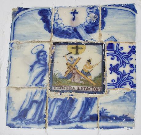 El doble Via Crucis del Convento de Santa Rosalía.