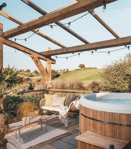 Tinas Exteriores en Sitios y Estilo Rusticos