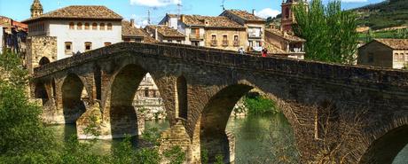 De Pamplona a Logroño por el Camino de Santiago Qué ver y dónde dormir en Puente La Reina, Navarra - Clubrural