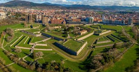 De Pamplona a Logroño por el Camino de Santiago Guía de Pamplona