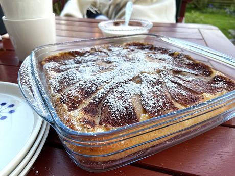 delikatissen yogur pear cake summer cake postres con fruta postre superfacil one bol cake fruit cake easy cake bizcocho tarta para barbacoa bizcocho superfacil bizcocho humedo bizcocho con frutas bizchoco jugoso bbq cake  