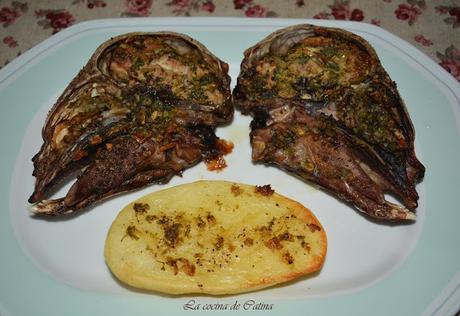 Cabeza de cabrito asada