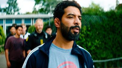 Shorta. El peso de la ley; un angustioso policiaco