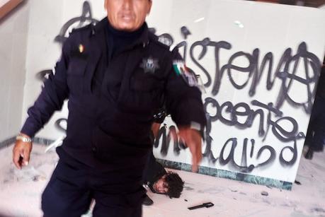 (Galería) Se cumple un año de la destrucción del Congreso