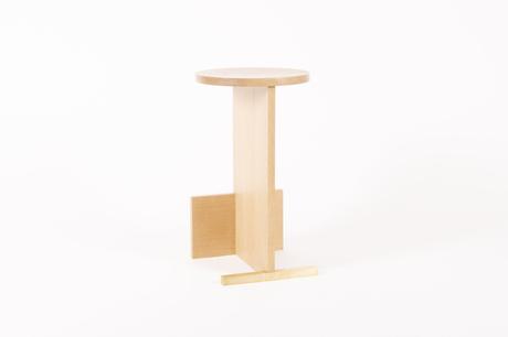 Estudio Persona: minimalismo made in Uruguay, con sede en Los Ángeles Counterstool-5