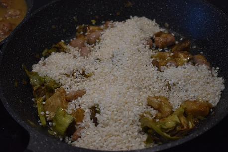 Arroz con salchichas setas y alcachofas Arroz con salchichas setas y alcachofas