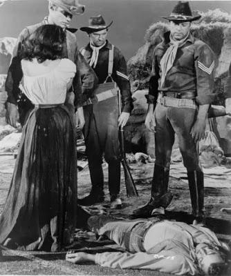 AMBUSH AT CIMARRON PASS (ATAQUE BAJO EL SOL) (USA, 1958) Western