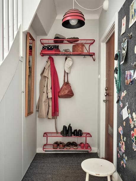 delikatissen white decor scandinavian decor plantas de interior nordic interiors minihuerto en casa interiors with flowers and plants flower decor estilo nórdico decorar con macetas decoración nórdica decoración en blanco decoracion con plantas decoración blanca cozy decor charming decor  