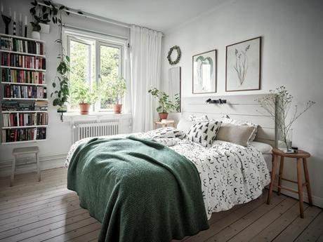 delikatissen white decor scandinavian decor plantas de interior nordic interiors minihuerto en casa interiors with flowers and plants flower decor estilo nórdico decorar con macetas decoración nórdica decoración en blanco decoracion con plantas decoración blanca cozy decor charming decor  