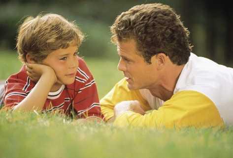 Inculcar el respeto en los niños se hace con ejemplo y diálogo.