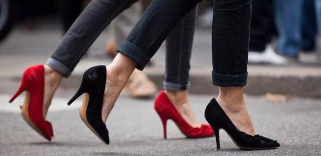 ...LLEGAN PISANDO FUERTE ... ZAPATOS DE PUNTA ...