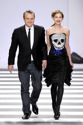 J.C. CASTELBAJAC  a/w 2011
