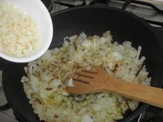 Cazuelita de salmonetes con limón al romero
