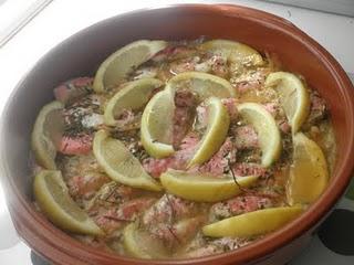 Cazuelita de salmonetes con limón al romero
