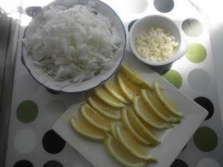 Cazuelita de salmonetes con limón al romero