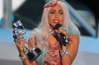 Gaga ganó primer   MTV Video Music Award