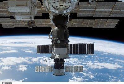 Crisis en la industria espacial rusa, suspenden lanzamientos tras accidente Soyuz