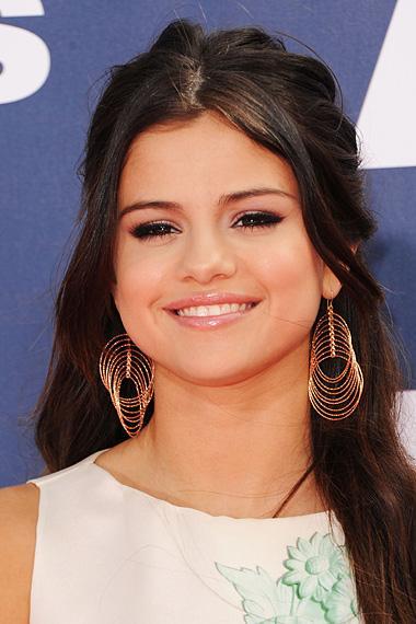 Selena Gomez photographed on the red carpet at the 2011 MTV Movie Awards in Los Angeles.