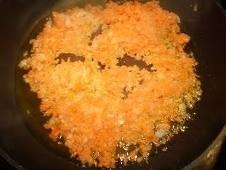 Macarrones con ragú de salchichas