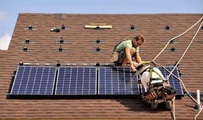 Energía solar incorporada a las viviendas nuevas como oportunidad de negocio