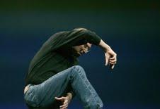 Un empleado de Apple olvida su Blackberry en un bar. Por Eduardo Cruz Acillona.