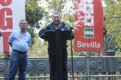 Concentración de UGT y CCOO contra la reforma en Sevilla