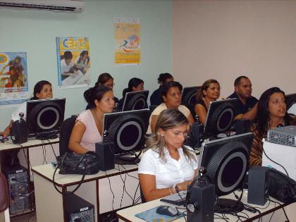 Docente Web 2.0 al servicio de la educación liberadora