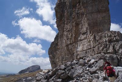 RUTA  AL TAILLON , BRECHA DE ROLANDO Y GRUTA HELADA DE CASTERET -PIRINEO ARAGONES ORDESA