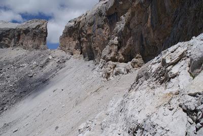 RUTA  AL TAILLON , BRECHA DE ROLANDO Y GRUTA HELADA DE CASTERET -PIRINEO ARAGONES ORDESA