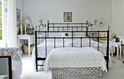 CASA RUSTICA DE BOSQUE EN NORUEGA