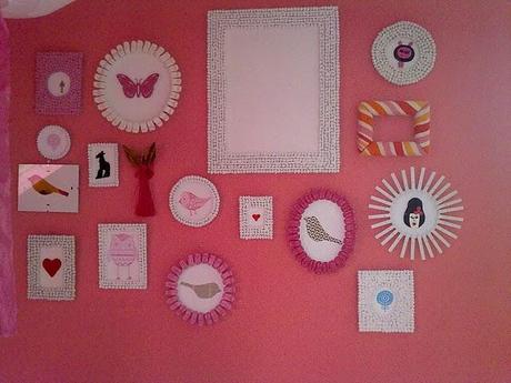 Soraya nos enseña sus DIY: Cuadros, lámpara de papel y mesita