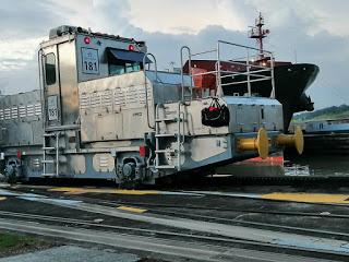 Bendiciones familia, Así amaneció tú Canal 😎