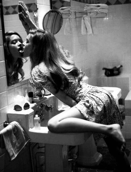 Entre sus dedos Entre sus dedos