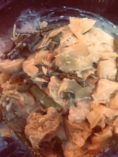 QUICHE DE ALCACHOFAS, ESPARRAGOS Y AJITOS TIERNOS QUICHE DE ALCACHOFAS, ESPARRAGOS Y AJITOS TIERNOS