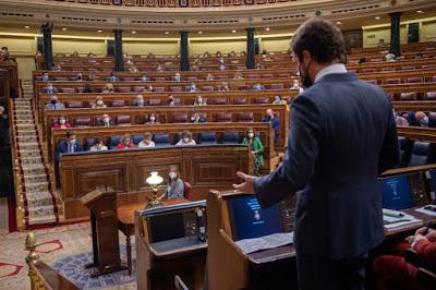 28 meses después, Vox, el PP y Cs vuelven a manifestarse en Colón, pero sin foto… ¿Es un éxito o un bluf? 28 meses después, Vox, el PP y Cs vuelven a manifestarse en Colón, pero sin foto… ¿Es un éxito o un bluf?