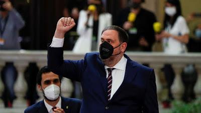 28 meses después, Vox, el PP y Cs vuelven a manifestarse en Colón, pero sin foto… ¿Es un éxito o un bluf? 28 meses después, Vox, el PP y Cs vuelven a manifestarse en Colón, pero sin foto… ¿Es un éxito o un bluf?