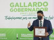 Gallardo recibe constancia gobernador CEEPAC
