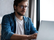 ¿Hay beca máster online? Constanza Business Protocol School