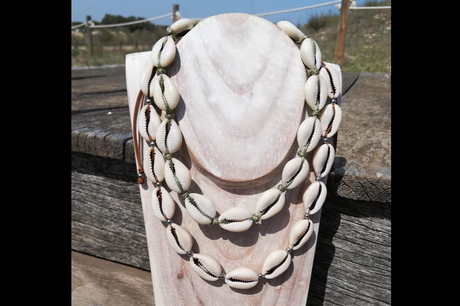 El colgante concha de Janlukdesign